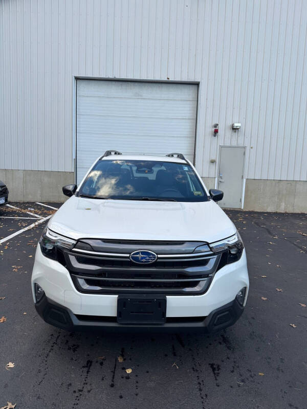 2025 Subaru Forester Premium Hybrid