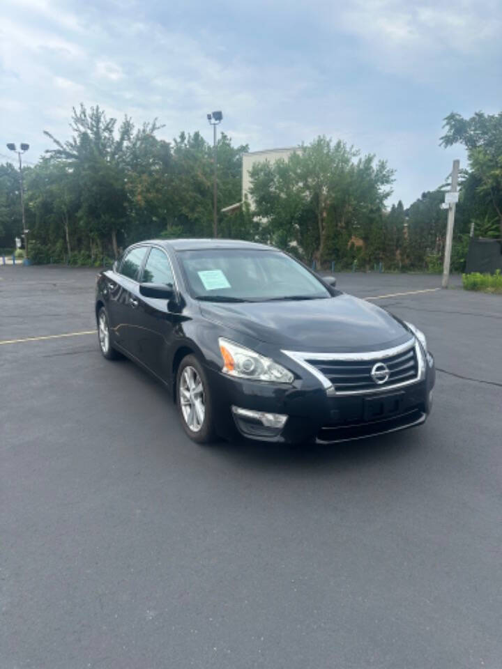 2014 Nissan Altima for sale at KING AUTO in Cleveland, OH