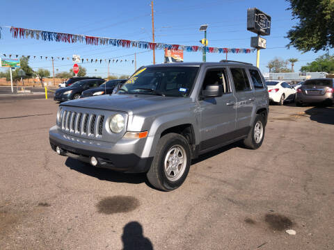 2017 Jeep Patriot for sale at Valley Auto Center in Phoenix AZ
