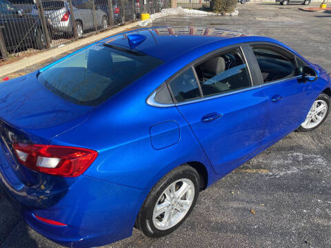 2017 Chevrolet Cruze LT Auto