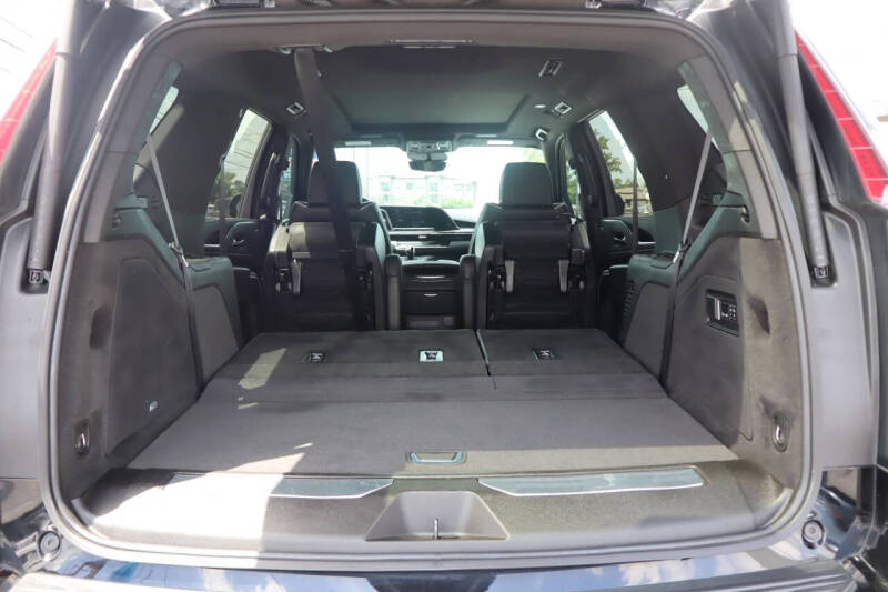 2022 Cadillac Escalade Sport