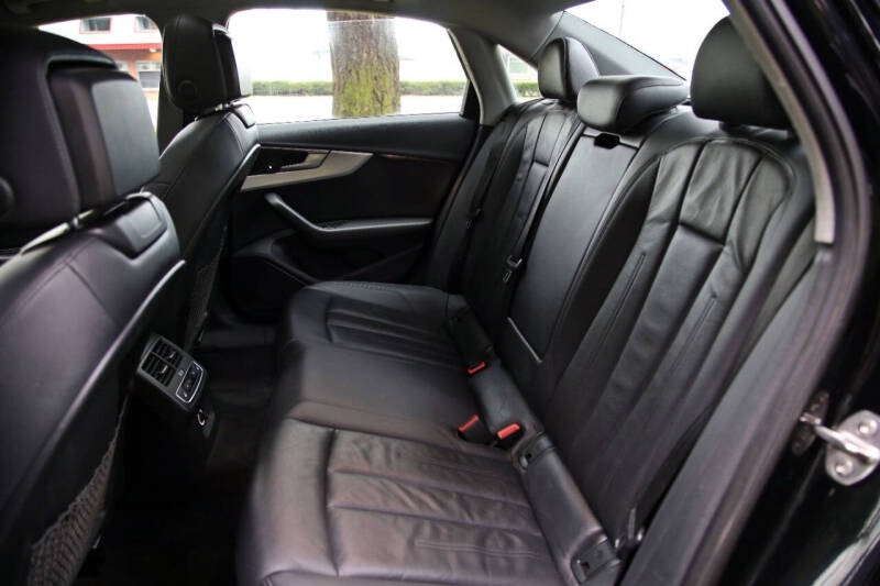 2018 Audi A4 2.0T quattro Premium Plus