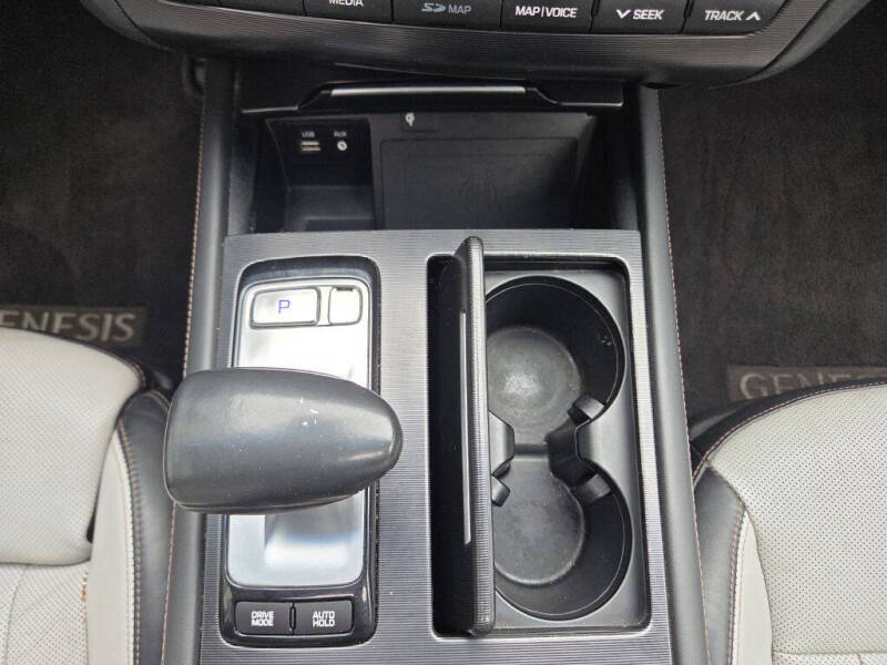 2018 Genesis G80