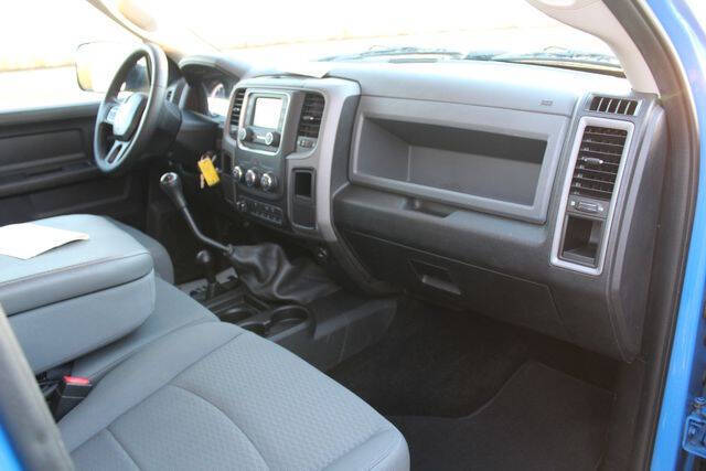 2014 RAM Ram 2500 Pickup Tradesman photo 15