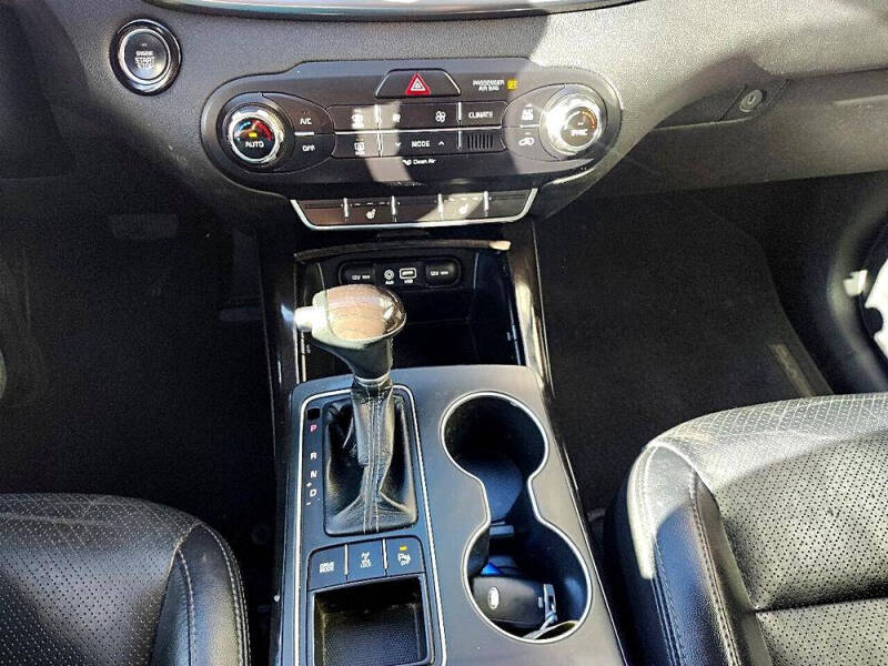 2017 Kia Sorento EX V6