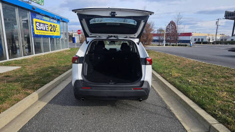 2021 Toyota RAV4 Hybrid LE