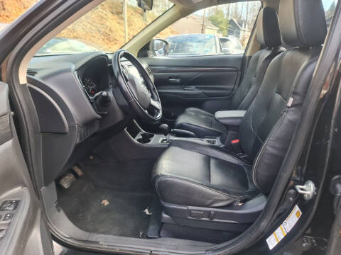 2016 Mitsubishi Outlander SEL