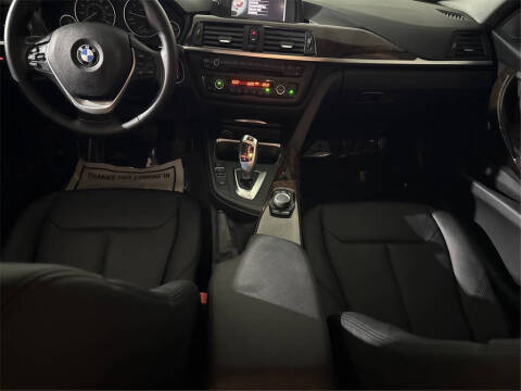 2015 BMW 3 Series 328i