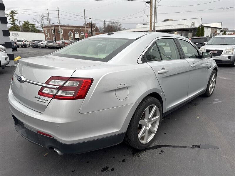 2015 Ford Taurus Limited