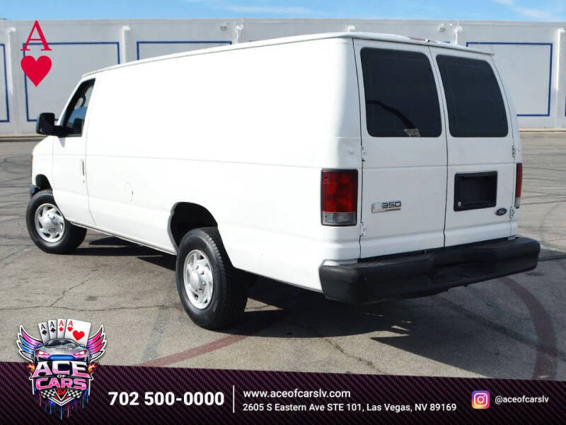 2011 Ford E-Series E-350 SD