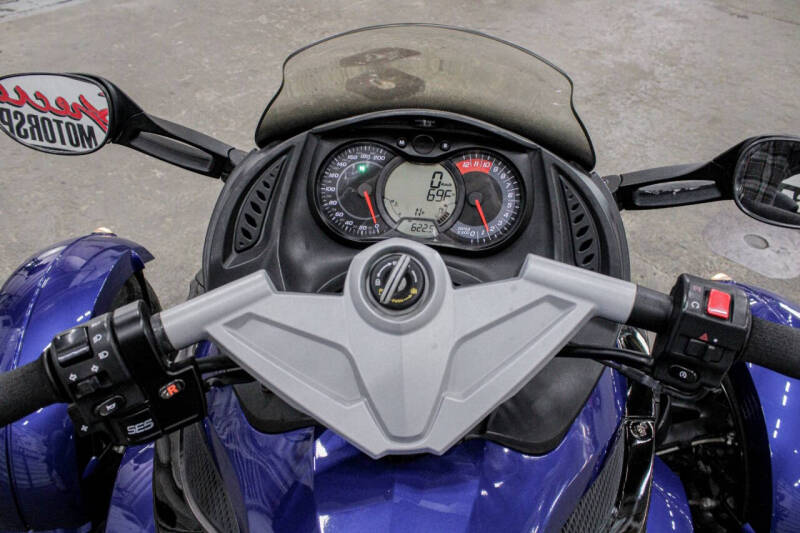 2010 Can-Am Spyder RS-S