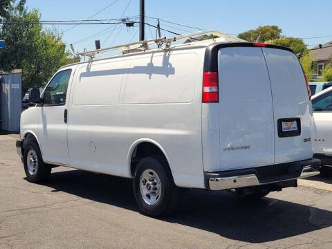 2021 GMC Savana 2500
