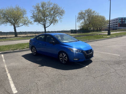 2020 Nissan Versa SR