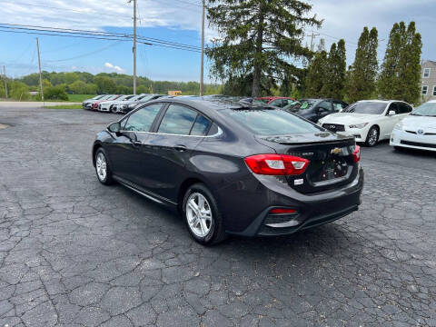 2017 Chevrolet Cruze LT Auto