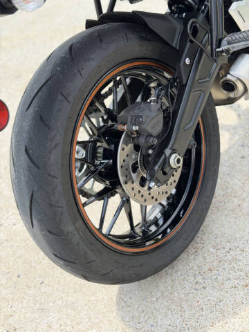 2022 Kawasaki Z650 RS
