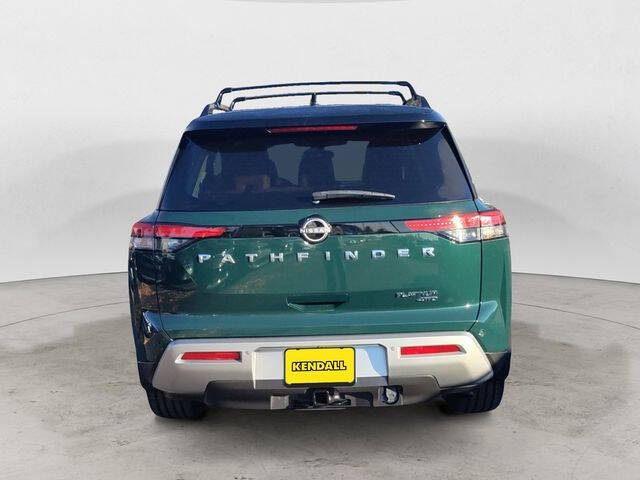 2022 Nissan Pathfinder Platinum