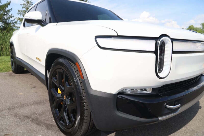 2022 Rivian R1T Adventure