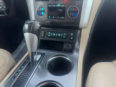 2011 Chevrolet Traverse LTZ