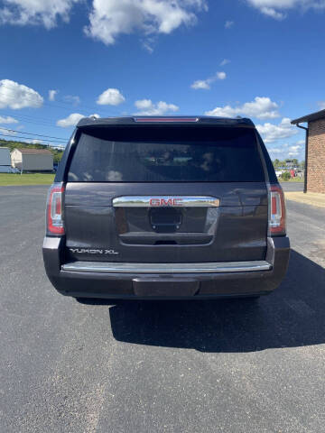 2017 GMC Yukon XL Denali