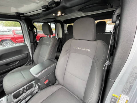 2023 Jeep Gladiator Overland