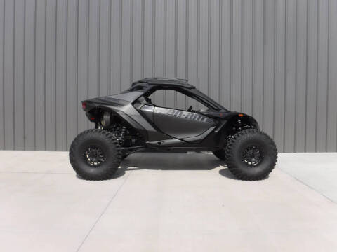 2024 Can-Am Maverick R
