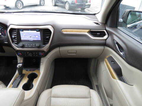 2018 GMC Acadia Denali