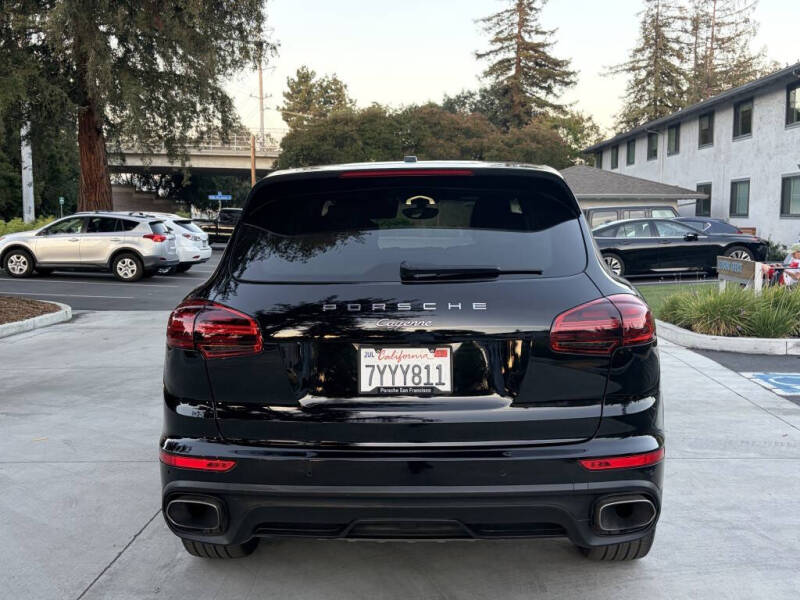 2016 Porsche Cayenne
