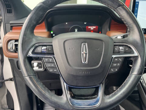 2021 Lincoln Nautilus Reserve