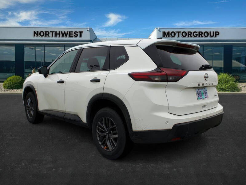2024 Nissan Rogue S