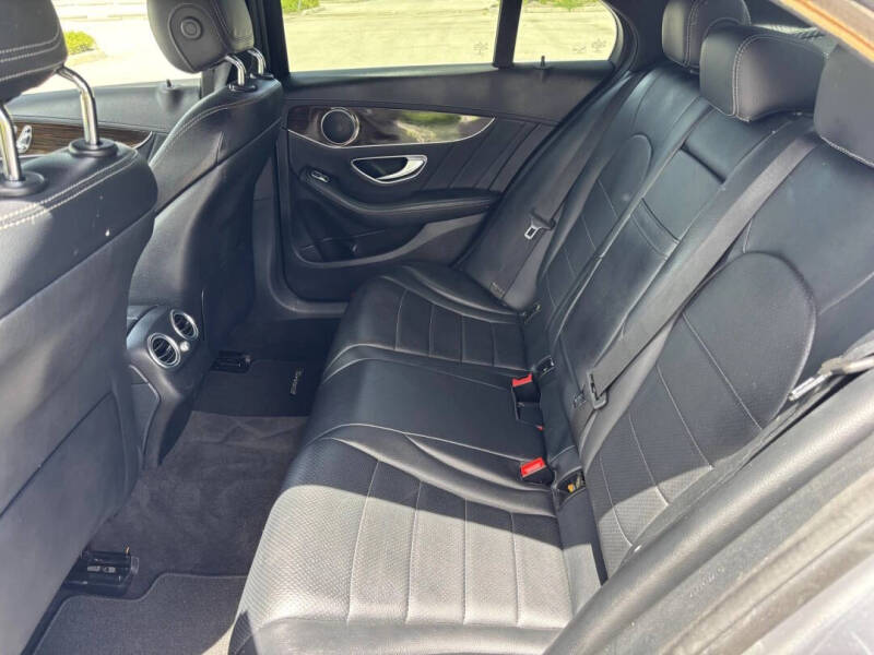 2016 Mercedes-Benz C-Class