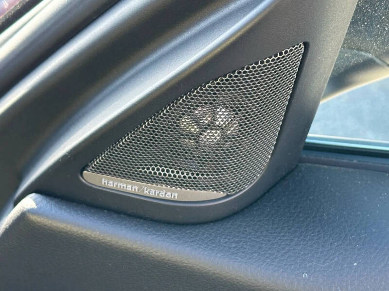 2017 BMW 3 Series 330e iPerformance