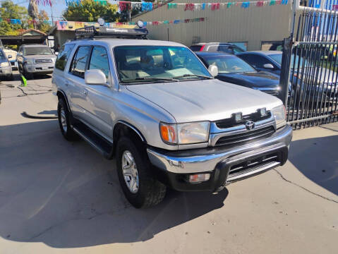 2002 Toyota 4Runner SR5