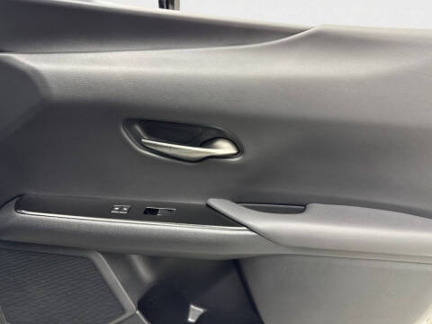 2021 Lexus UX 200