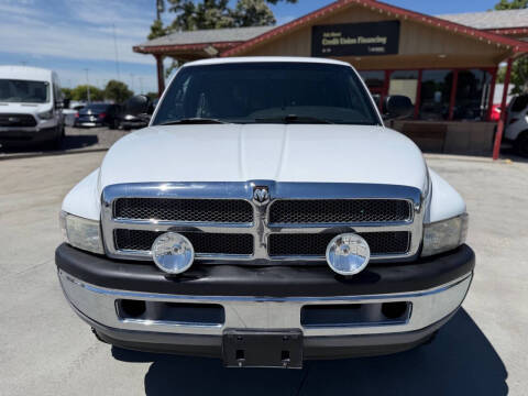 2000 Dodge Ram 1500 SLT