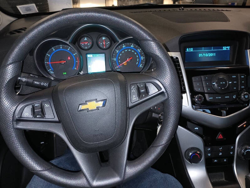 2016 Chevrolet Cruze Limited 1LT Auto