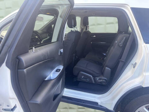 2019 Dodge Journey SE