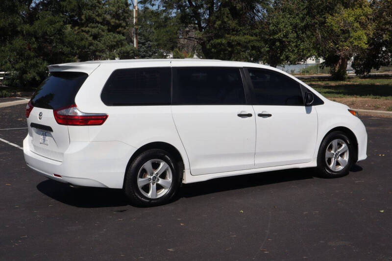 2018 Toyota Sienna L 7-Passenger