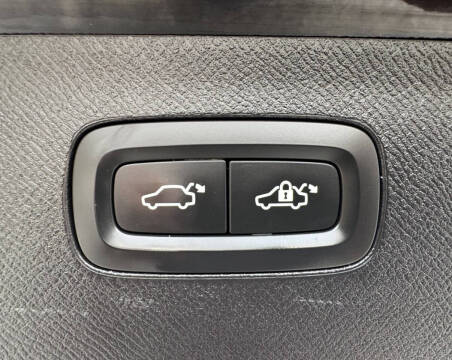 2018 Volvo XC90 T6 Inscription