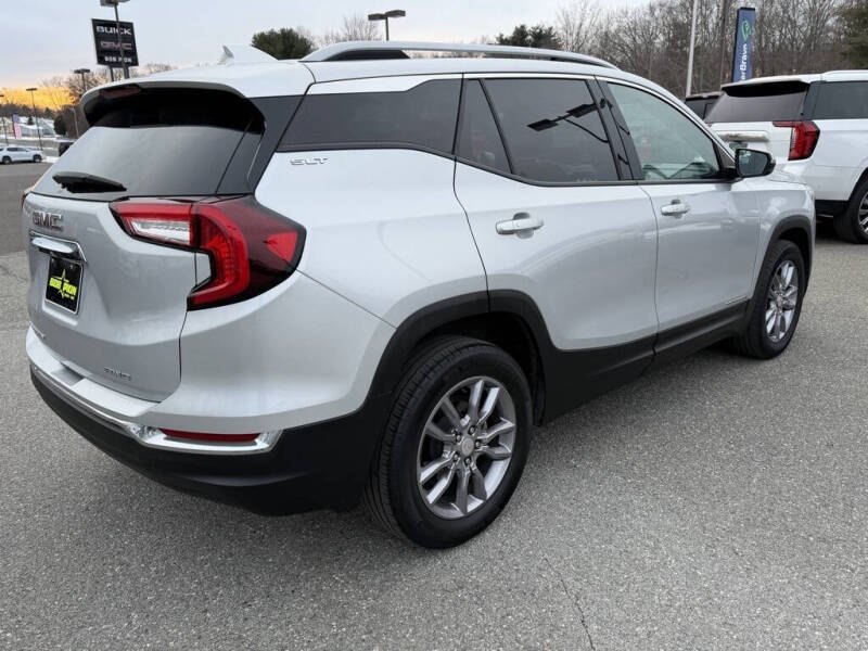 2022 GMC Terrain SLT