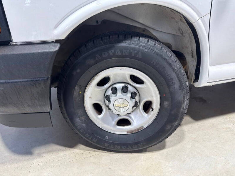 2020 Chevrolet Express 2500