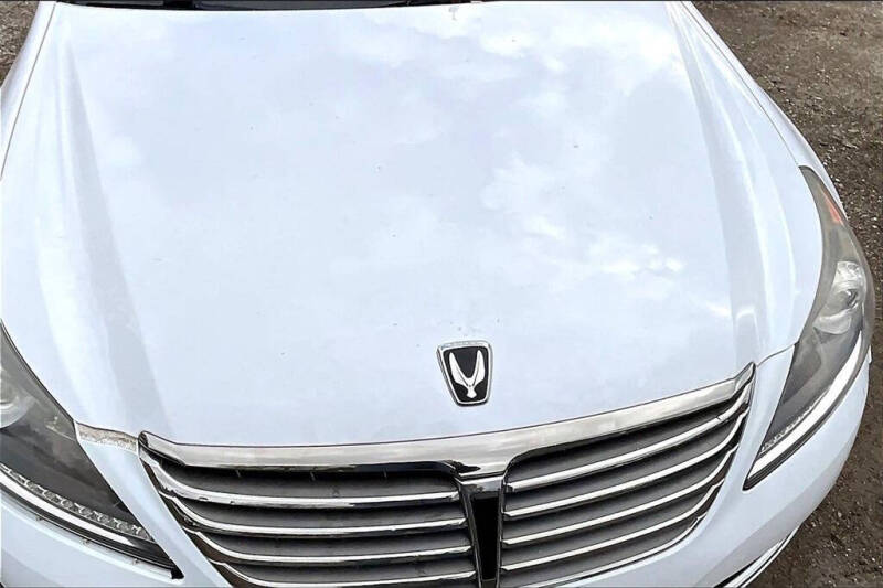 2014 Hyundai Equus Signature