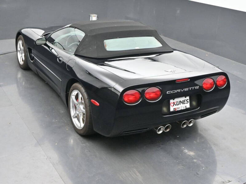 2003 Chevrolet Corvette