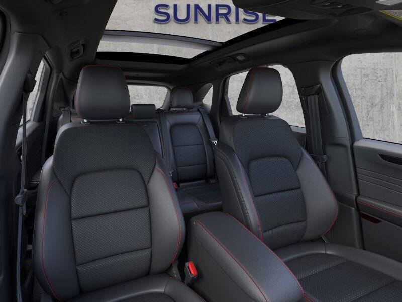 2025 Ford Escape Hybrid ST-Line