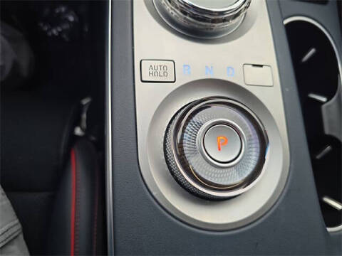 2023 Genesis GV70 2.5T Standard