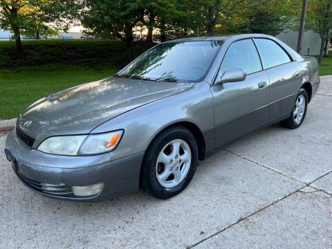 1997 Lexus ES 300 for sale at Western Star Auto Sales in Chicago IL