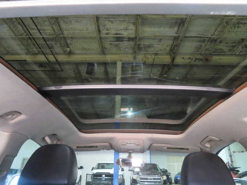 2011 Audi Q5 2.0T quattro Premium