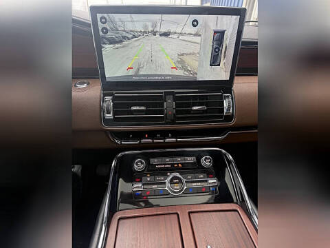 2022 Lincoln Navigator L Reserve