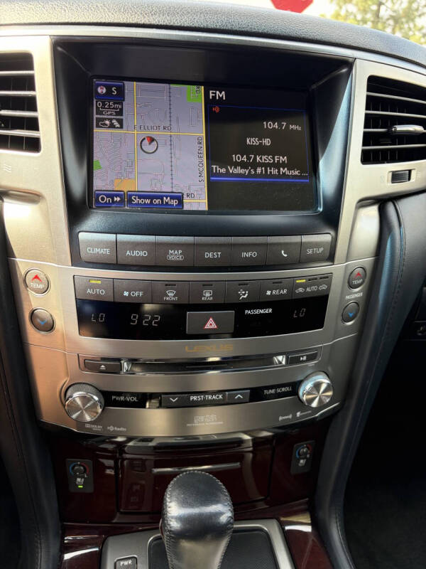 2014 Lexus LX 570