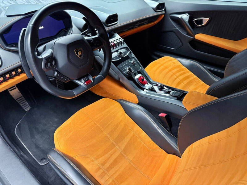 2015 Lamborghini Huracan LP 610-4