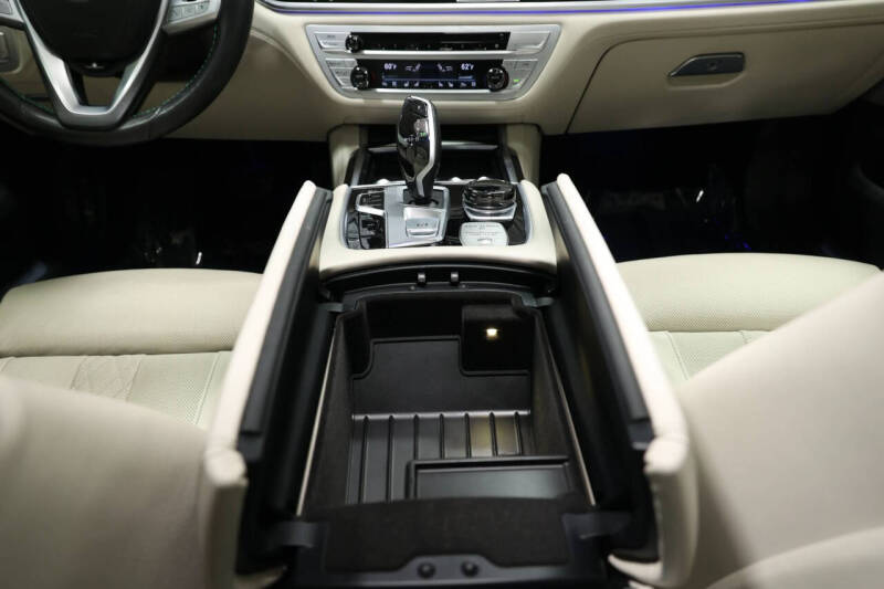 2021 BMW 7 Series ALPINA B7 xDrive